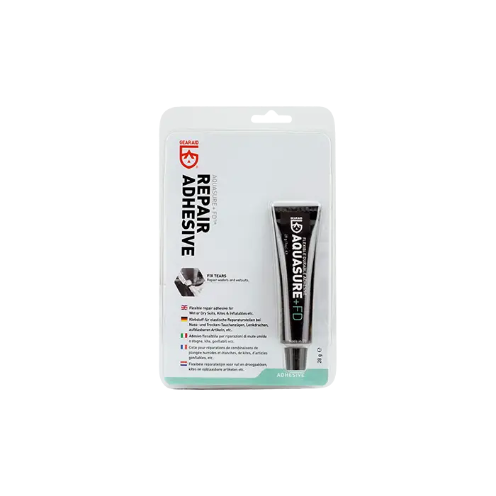 Aquasure FD - flexibler, strapazierfähiger Reparaturkleber von Gear Aid für dauerhafte Reparaturen an Wassersportausrüstung wie Wetsuits, Trockentauchanzügen und GORE-TEX® Gewebe. Nach dem Aushärten bleibt der Kleber flexibel, wasserdicht und abriebfest, ideal für Reparaturen im Outdoorbereich